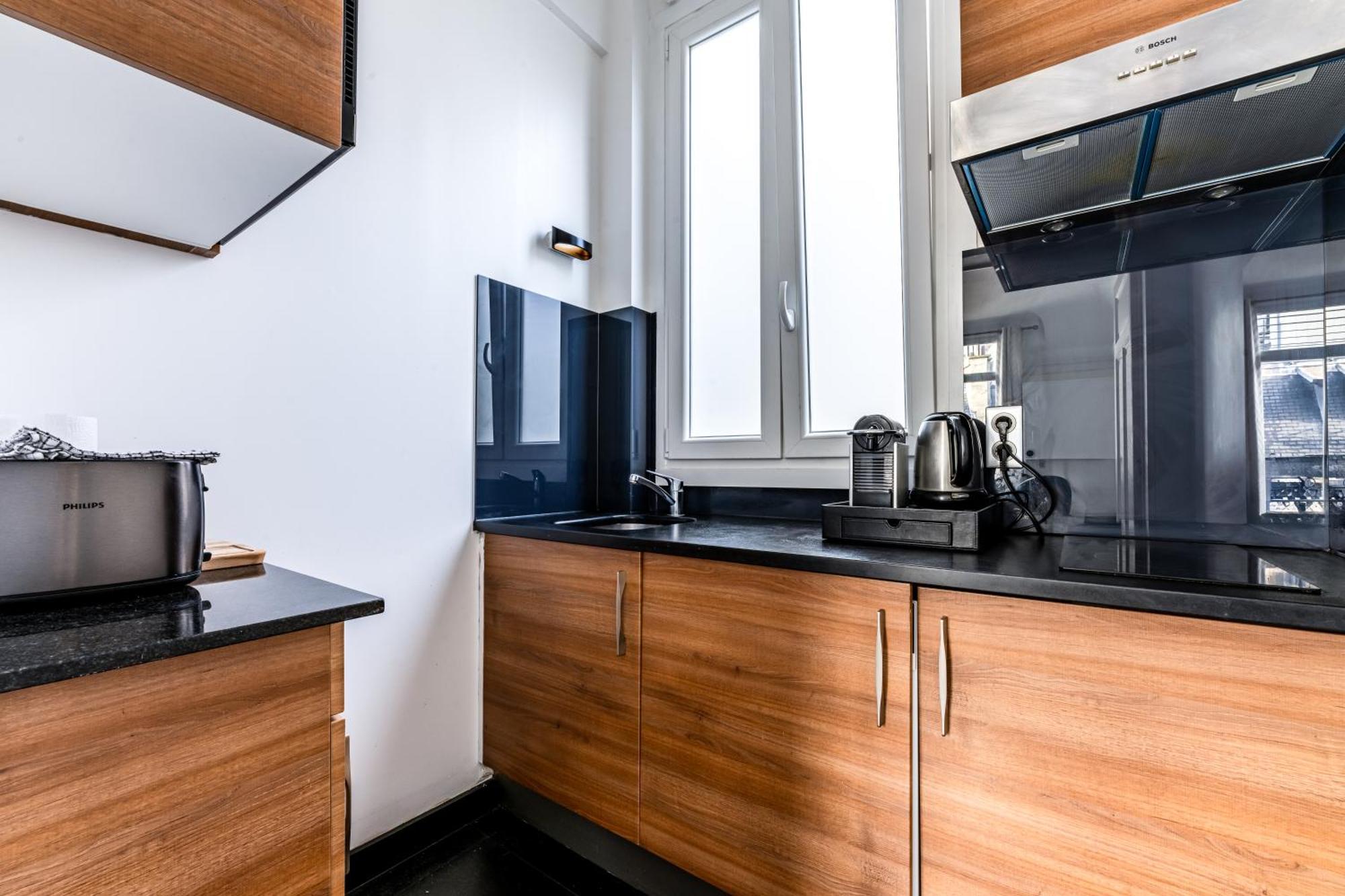 Appartement Champs Elysees ปารีส ภายนอก รูปภาพ