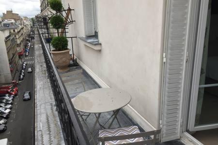 Appartement Champs Elysees ปารีส ภายนอก รูปภาพ